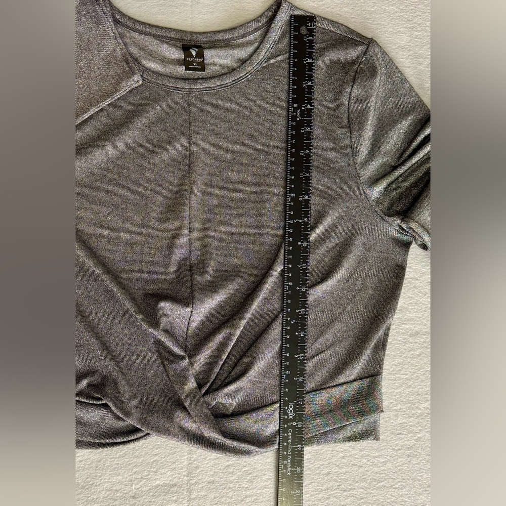 Skechers Metallic Silver Crop Semi Sheer Top 3/4 Sleeve XL - Picture 5 of 5